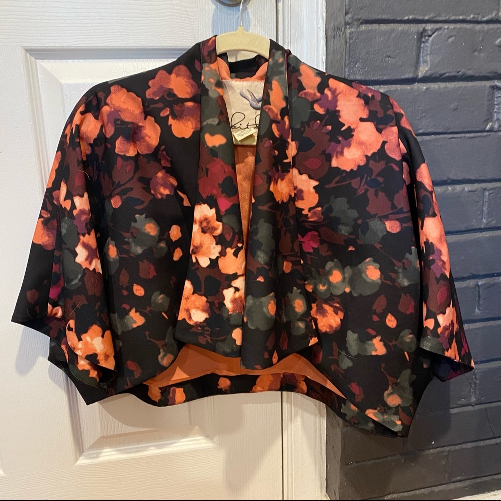 Cute flower shawl